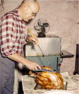 Vintage American Dream - Carving a Turkey